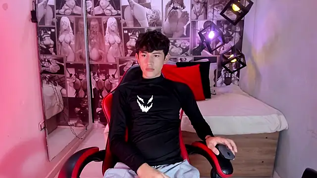 Christian Foxx online show from 04-28-26, 01:49