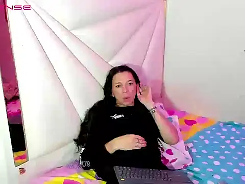 ale-noah online show from 04-25-26, 03:31