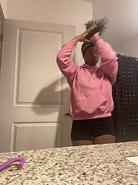 prettybrown9 online show from 03-12-26, 12:39