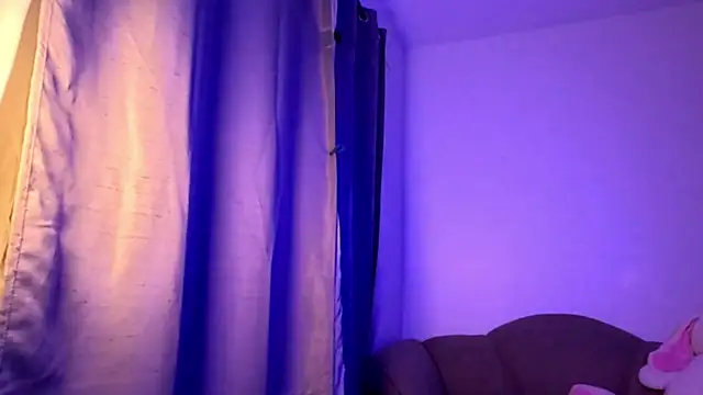 Chinicr18 online show from 04-15-26, 07:59