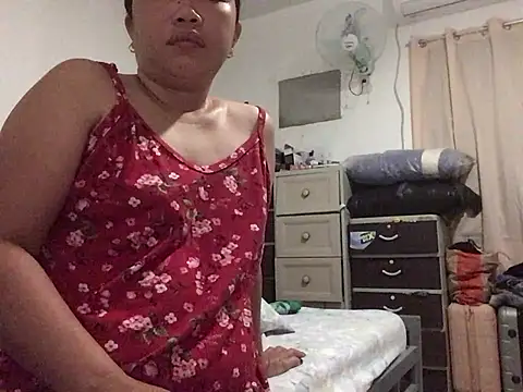 lady candy85 online show from 02-08-26, 08:23