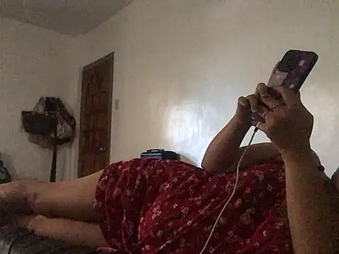 lady candy85 online show from 04-28-26, 05:23