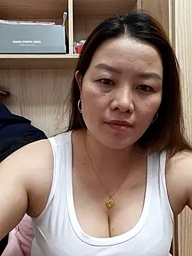 Jennie dogy online show from 06-12-26, 01:43