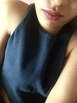 komalsharma99 online show from 05-14-26, 10:05