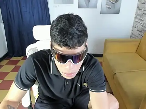 Andres sant  online show from 03-10-26, 04:17