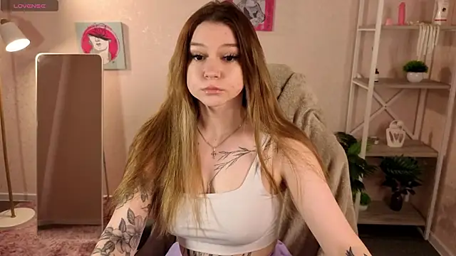 Amy Davisss online show from 02-27-26, 01:05