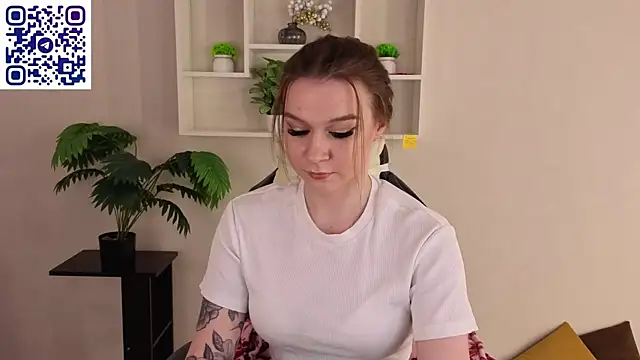 Amy Davisss online show from 04-05-26, 12:52