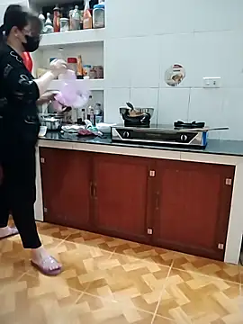 LiilyZi online show from 03-15-26, 10:32