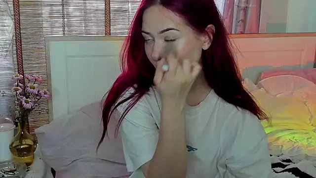 LustfulBambi online show from 04-14-26, 01:06