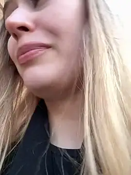 blonde exe online show from 03-18-26, 01:25