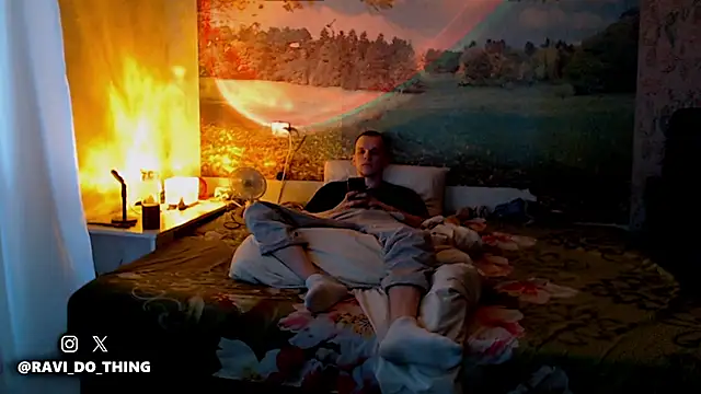 Snapshot of ravi_olle chatting on 08-06-26, 03:47 ravi olle online show from 08-06-26, 03:47
