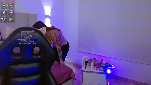 Sashaa tay online show from 02-21-26, 07:15