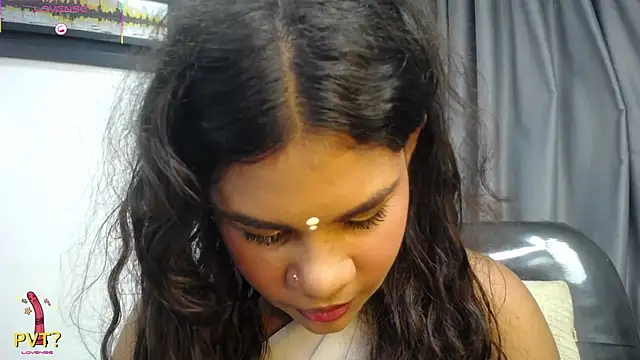 yaazhinii online show from 07-15-26, 11:48