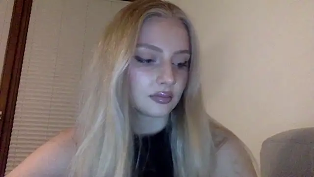 MayaWetDream online show from 03-12-26, 08:48