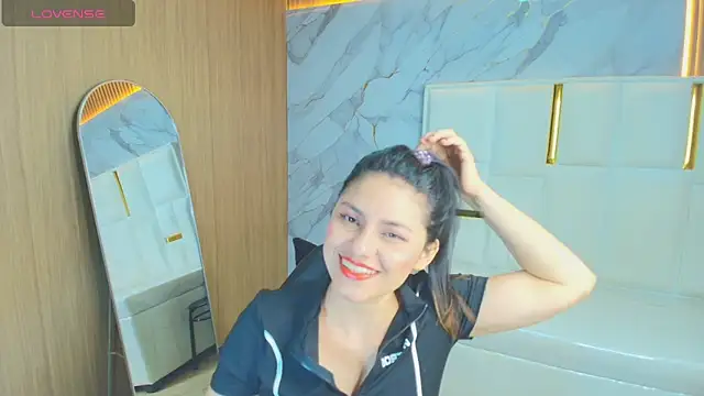 rox luxury tf online show from 04-06-26, 01:34