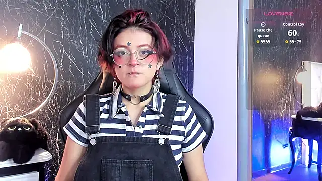 YuuMiko online show from 04-08-26, 01:00