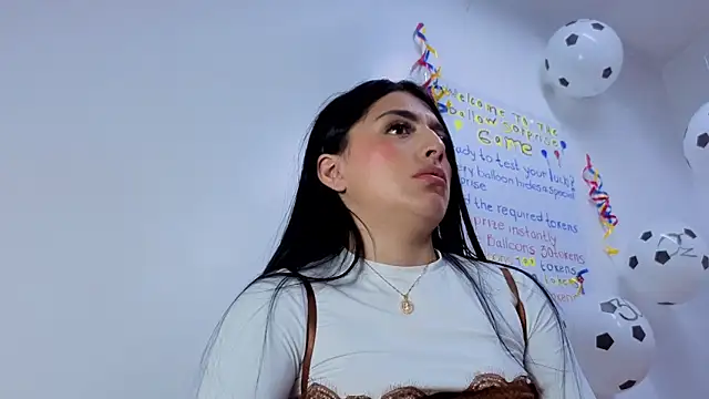 Julieta-Horny- online show from 06-16-26, 02:09