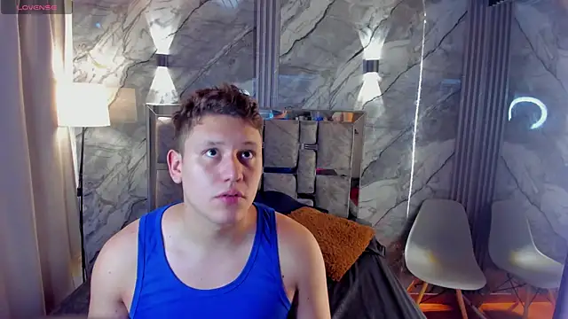 Manson and Zoe online show from 04-16-26, 11:33