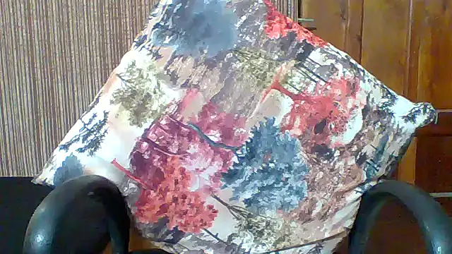 JUICY T online show from 04-21-26, 05:36