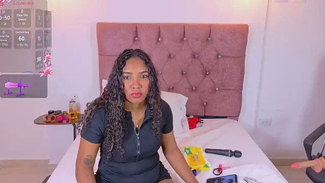 xblack moon online show from 03-12-26, 07:42