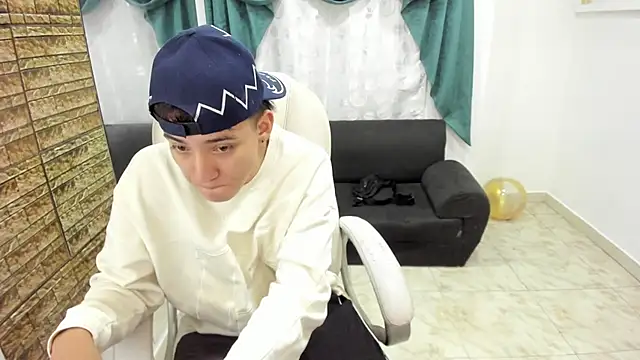 Wesleey-Boy online show from 02-18-26, 06:59