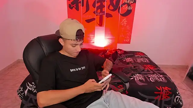 Wesleey-Boy online show from 04-23-26, 06:43