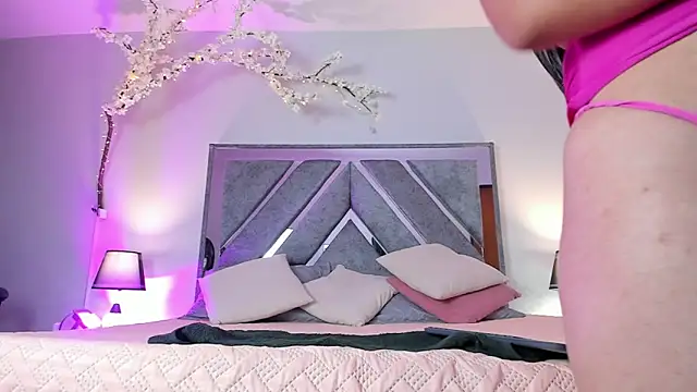 Jimena Adams online show from 03-10-26, 07:30