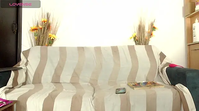 Snapshot of DalilaQueen_blowjob1 chatting on 02-28-26, 09:49 DalilaQueen blowjob1 online show from 02-28-26, 09:49