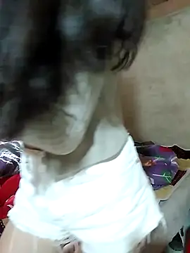 DoliceGirl2k online show from 04-04-26, 01:26