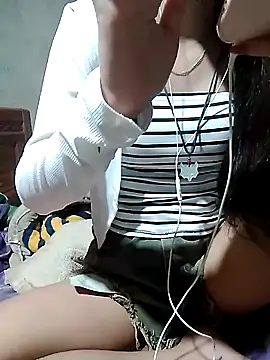 DoliceGirl2k online show from 04-07-26, 11:15