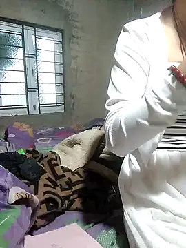 DoliceGirl2k online show from 04-11-26, 10:58