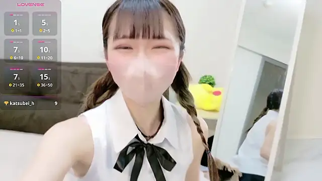 Snapshot of mi-na-chaaan chatting on 02-12-26, 10:21 mi-na-chaaan online show from 02-12-26, 10:21