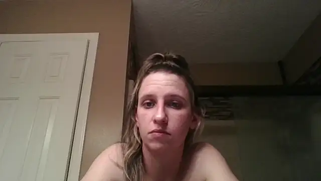 Snapshot of sexyymeli chatting on 02-19-26, 02:51 sexyymeli online show from 02-19-26, 02:51