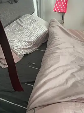 browncutie7 online show from 02-25-26, 08:13