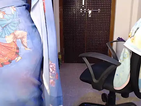 VixenNandhu online show from 04-25-26, 07:00