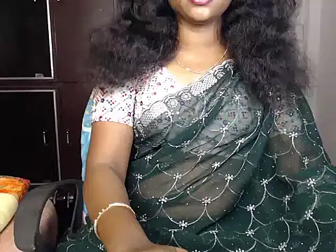Snapshot of VixenNandhu chatting on 07-22-26, 04:04 VixenNandhu online show from 07-22-26, 04:04