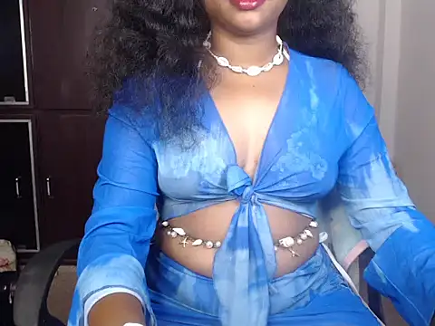 Snapshot of VixenNandhu chatting on 07-26-26, 03:25 VixenNandhu online show from 07-26-26, 03:25