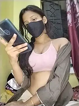 Naina-hott online show from 05-14-26, 06:15