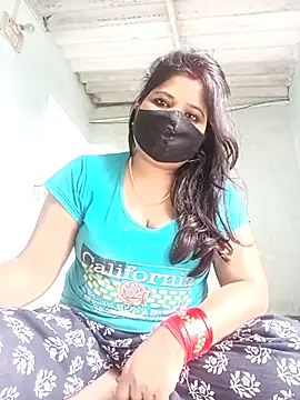Snapshot of sweetAkhi chatting on 07-23-26, 04:10 sweetAkhi online show from 07-23-26, 04:10
