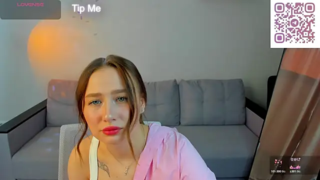Snapshot of _Kiki_angel_ chatting on 06-02-26, 01:07 Kiki angel online show from 06-02-26, 01:07