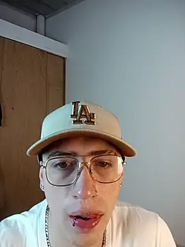 Emmanuel Lust online show from 02-20-26, 12:16