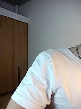 Emmanuel Lust online show from 02-25-26, 12:26