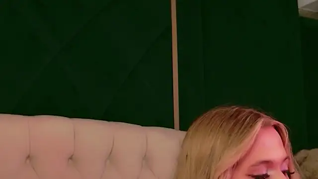 Beckie White online show from 05-23-26, 09:19