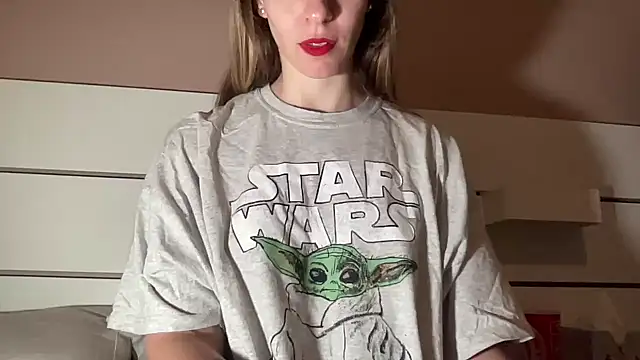 petiteetoile online show from 04-27-26, 07:17