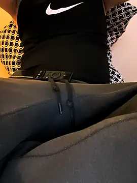 miiich86 online show from 03-10-26, 04:28