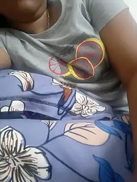 Fantasy Queen94 online show from 02-09-26, 04:44