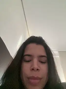 Brigitte01 online show from 05-12-26, 04:59