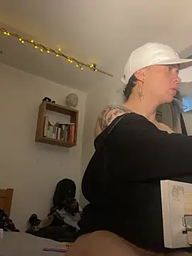 SimonMasseel online show from 02-21-26, 04:30