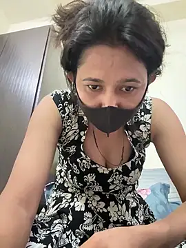 raavigirl online show from 02-24-26, 08:01