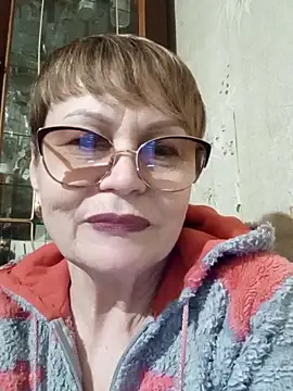 SophieBurns online show from 03-30-26, 04:30